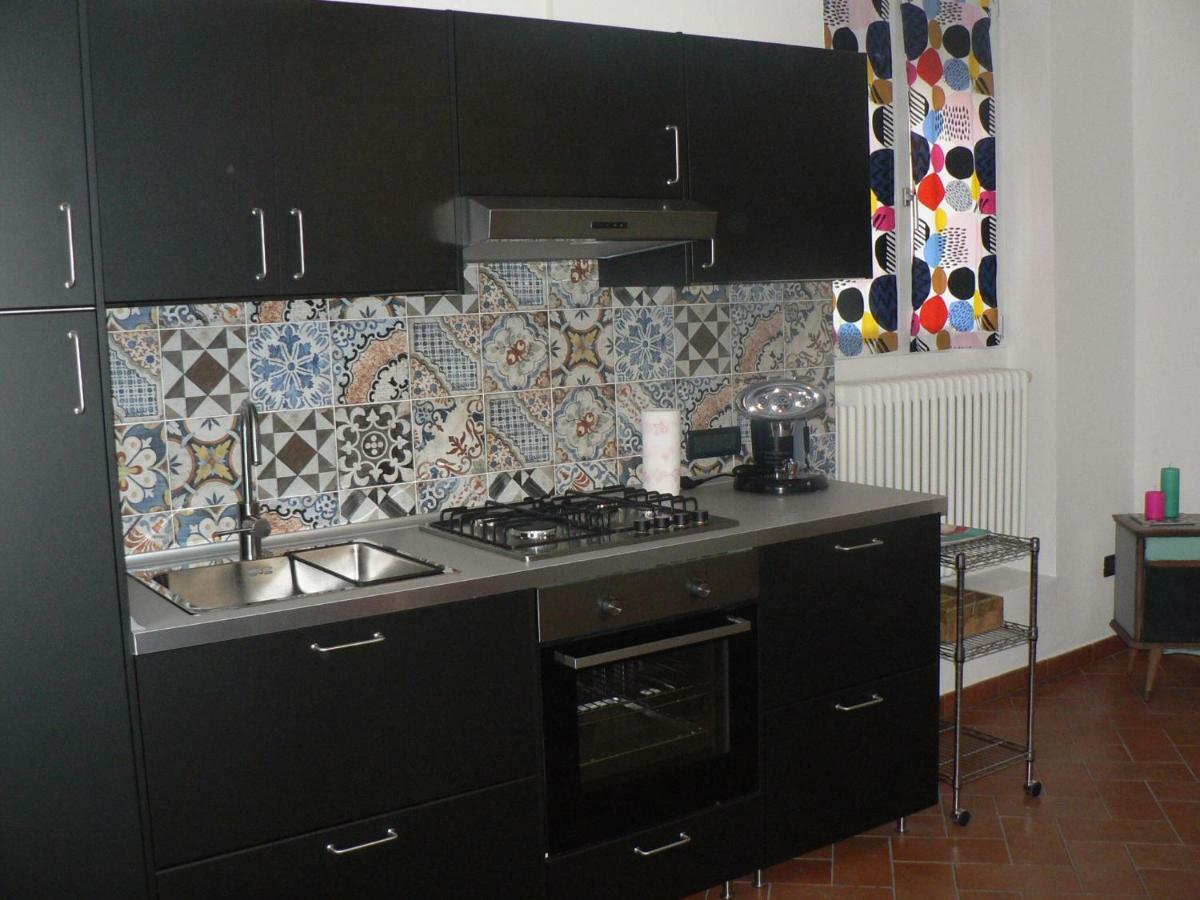 La Casa Sulla Vecchia Riva Leilighet Ferrara Eksteriør bilde